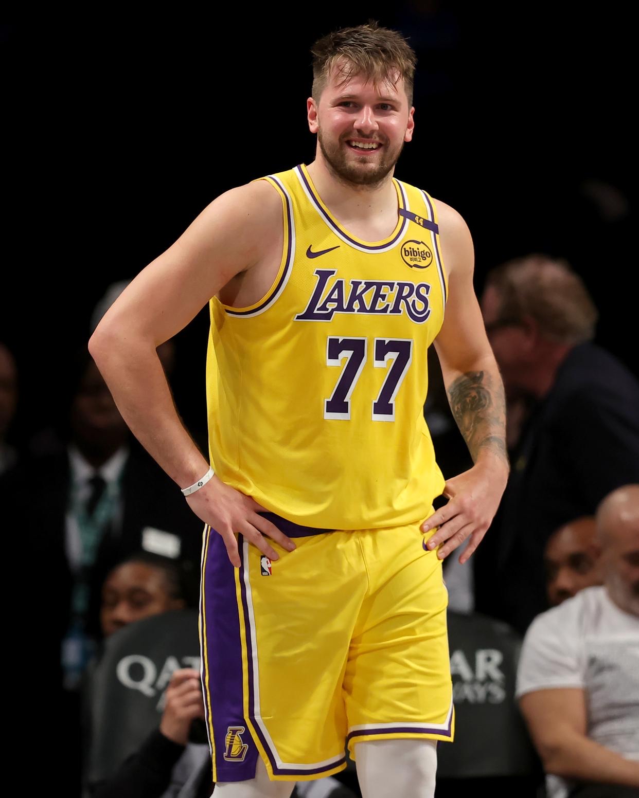 开云体育下载-里程碑夜！丹佛掘金豪取连胜；NBA常规赛今夜刷纪录；质疑声仍在；赛程密集仍需轮换的简单介绍