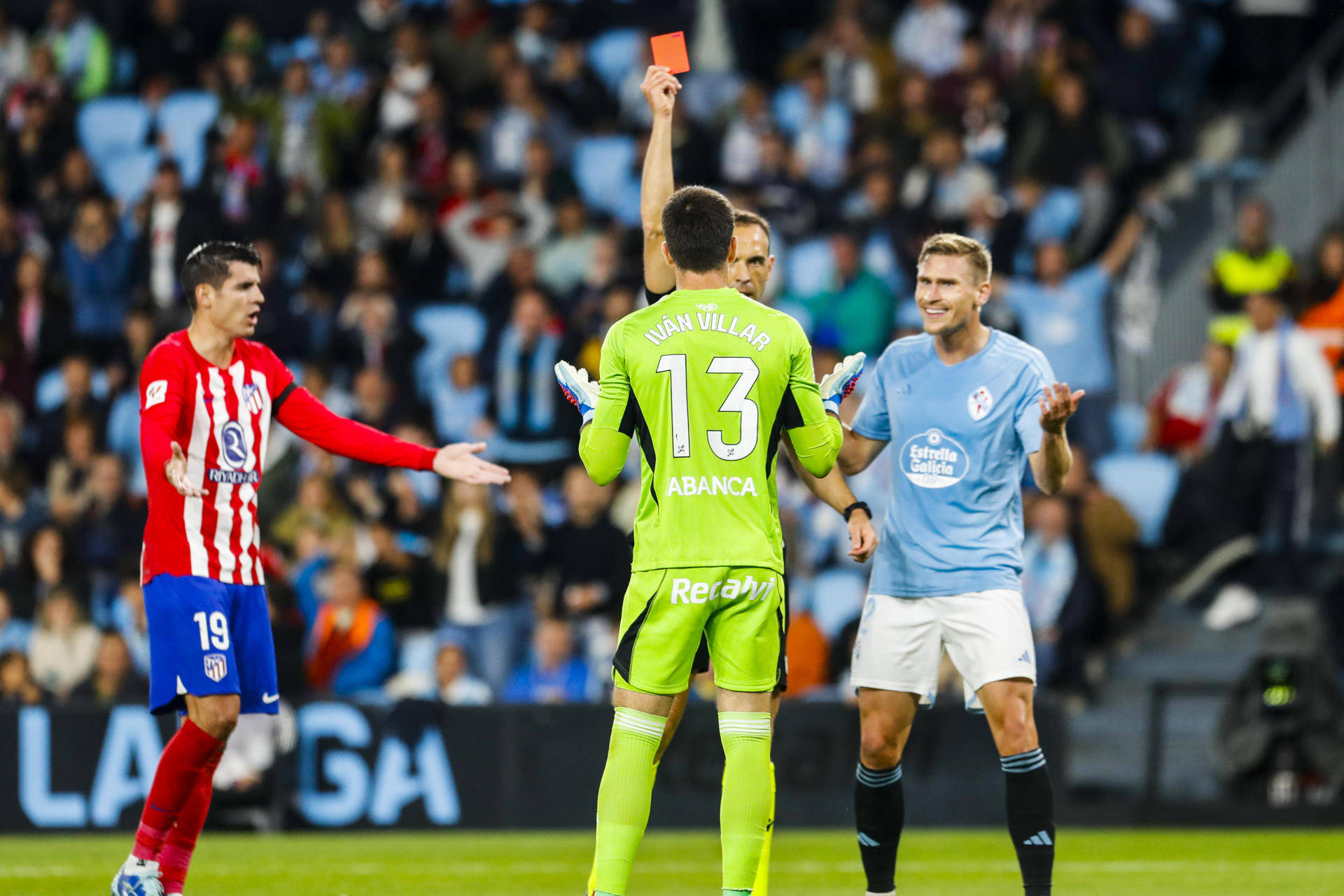 开云体育app-包含赛地聚焦——欧冠今晨热度飙升，巴塞罗那临场应变，媒体盛赞，训练强度明显提升的词条