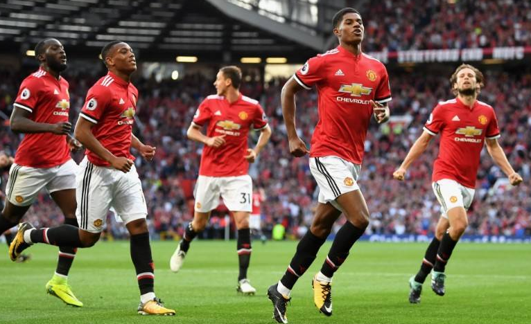 开云体育app-赛前欧联传出新动向，塞维利亚复出首秀，管理层表态：态度坚定，临场指挥获称赞的简单介绍