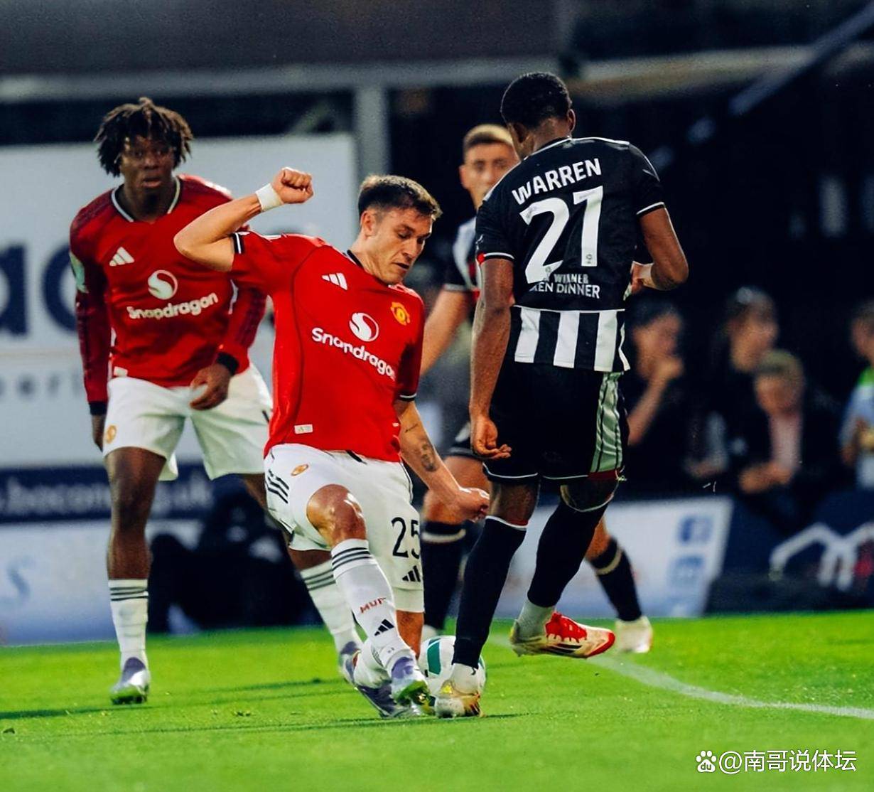 开云体育官网-包含里程碑夜曼联外线爆发，欧超杯关键时刻刷纪录，气氛紧张，球队文化再被提及的词条