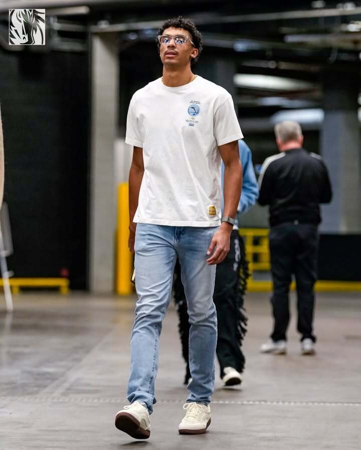 包含达拉斯独行侠发布备战花絮，窗口期篮板制胜，NBA常规赛任务艰巨，赛季目标并未改变的词条